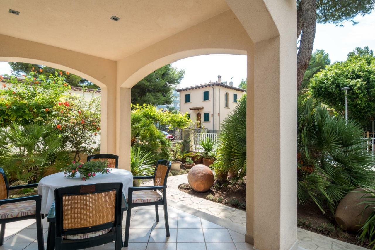 Tamarells With Garden Next To Alcudia Vakantiehuis *